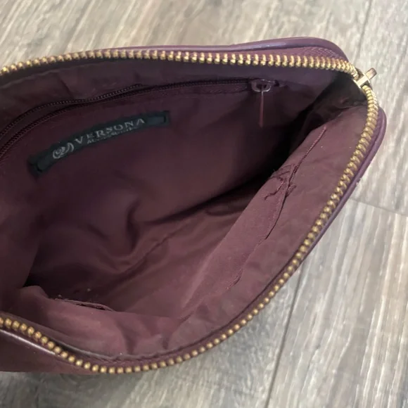 Versona clutch / wristlet / wallet in two toned purple. Gently used - Picture 6 of 7
